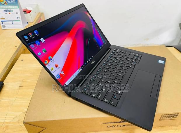 Laptop Dell Latitude 7390 8GB Intel Core i5 SSD 256GB - thumbnail 4