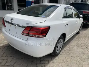 Toyota Premio 1.5 FWD 2018 Off white