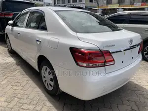 Toyota Premio 1.5 FWD 2018 Off white
