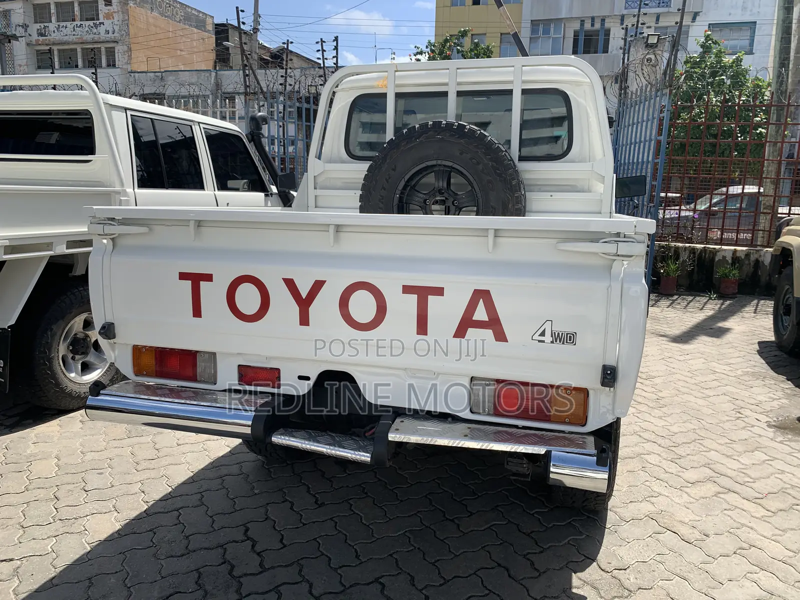 Toyota Land Cruiser 4.5 V8 TD 2019 Off white