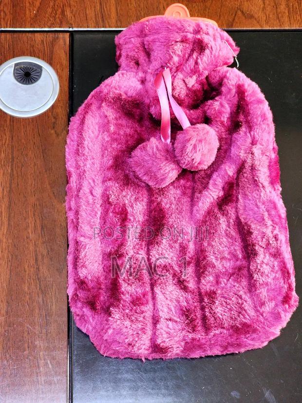 Maroon 2 LTRS Hot Water Bottle
Soft Faux Fur