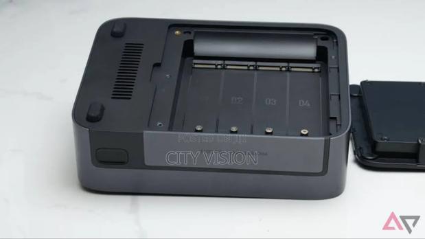 Ugreen Nasync Dxp580t Plus 4-Slot Network Attached Storage