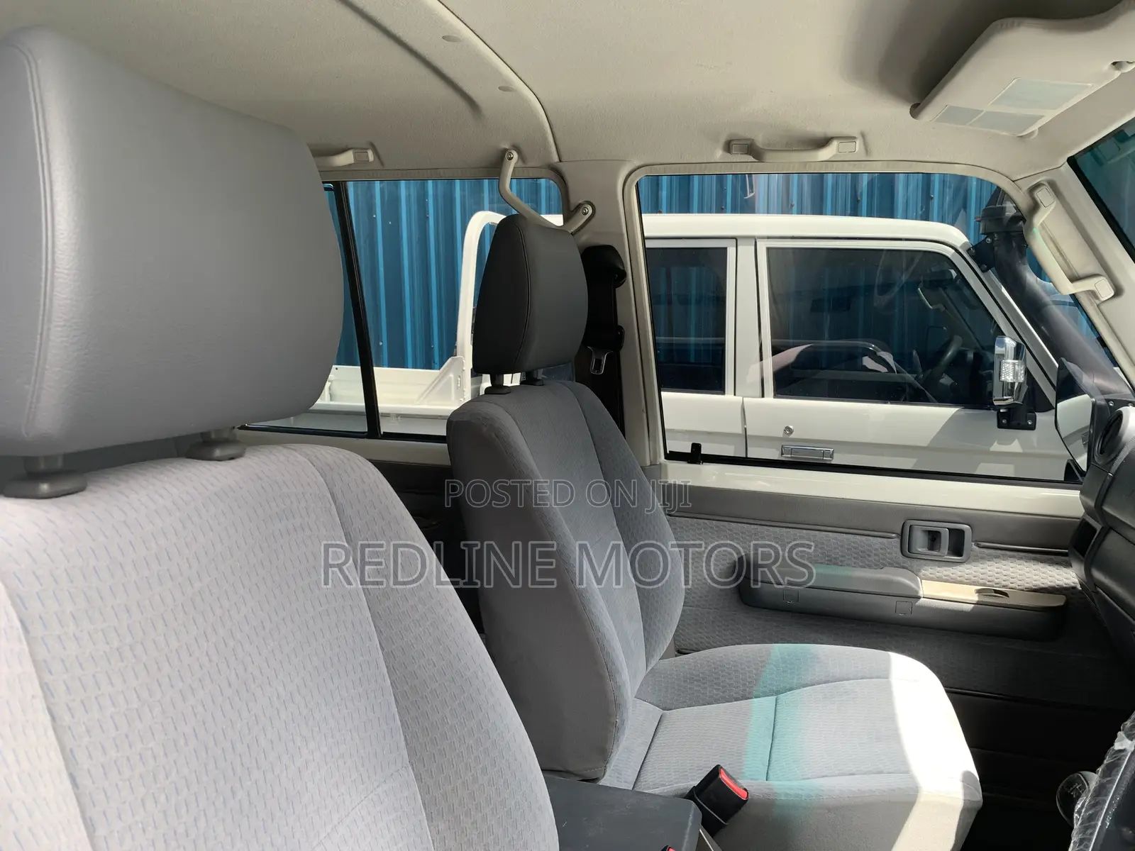 Toyota Land Cruiser 4.5 V8 TD 2019 White