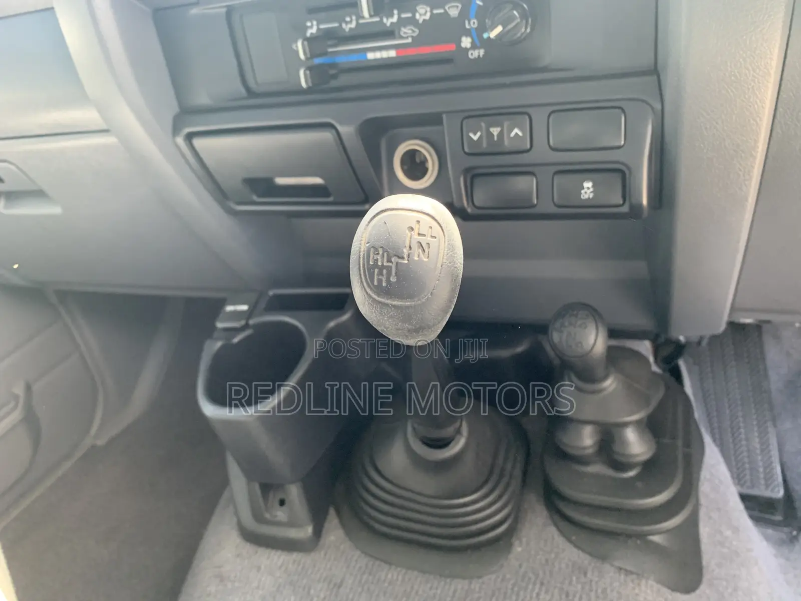 Toyota Land Cruiser 4.5 V8 TD 2019 White