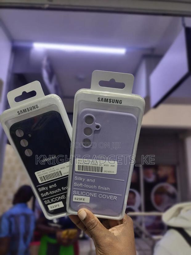 Samsung S23 Fe Purple Cover