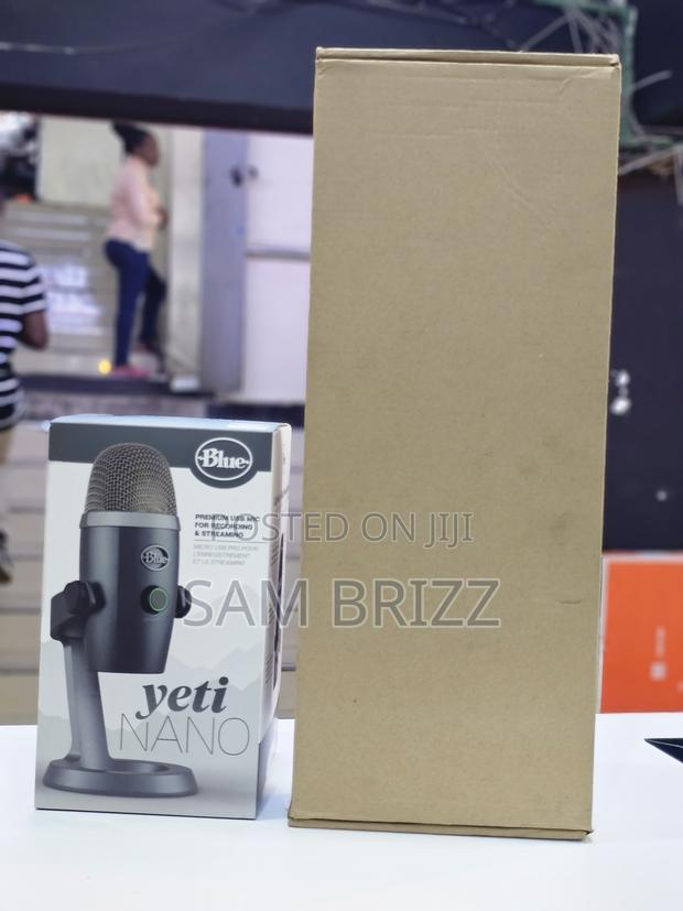 Yeti Nano With Innogear Adjustable Stand