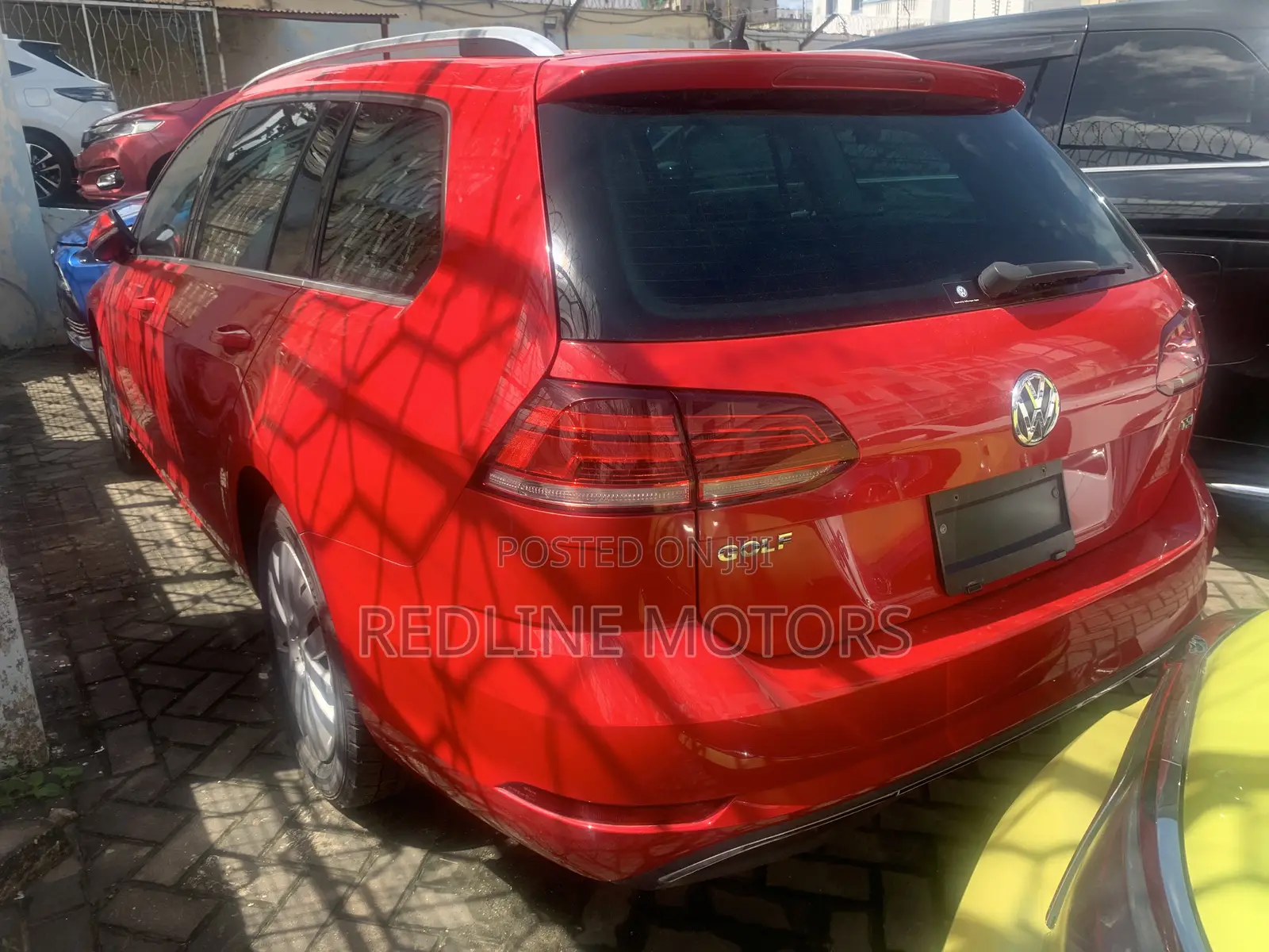 Volkswagen Golf Variant 2018 Red