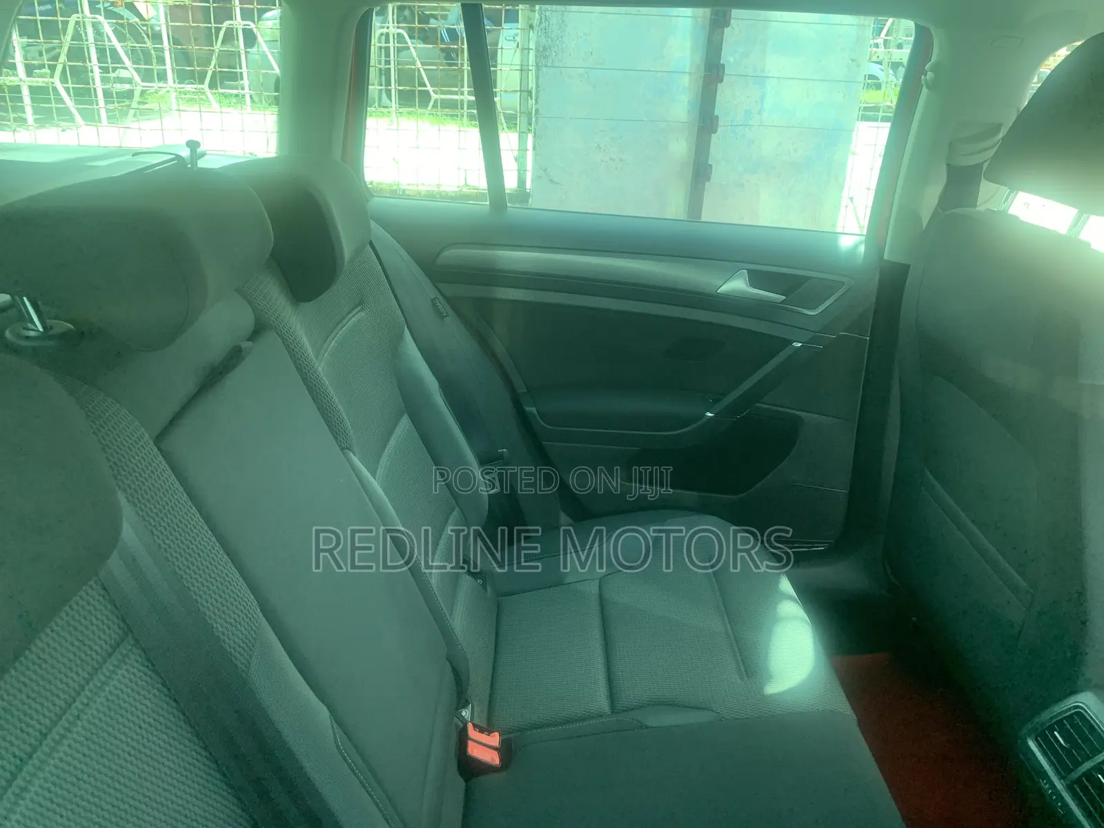 Volkswagen Golf Variant 2018 Red