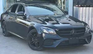 Mercedes-Benz E200 2019 Black