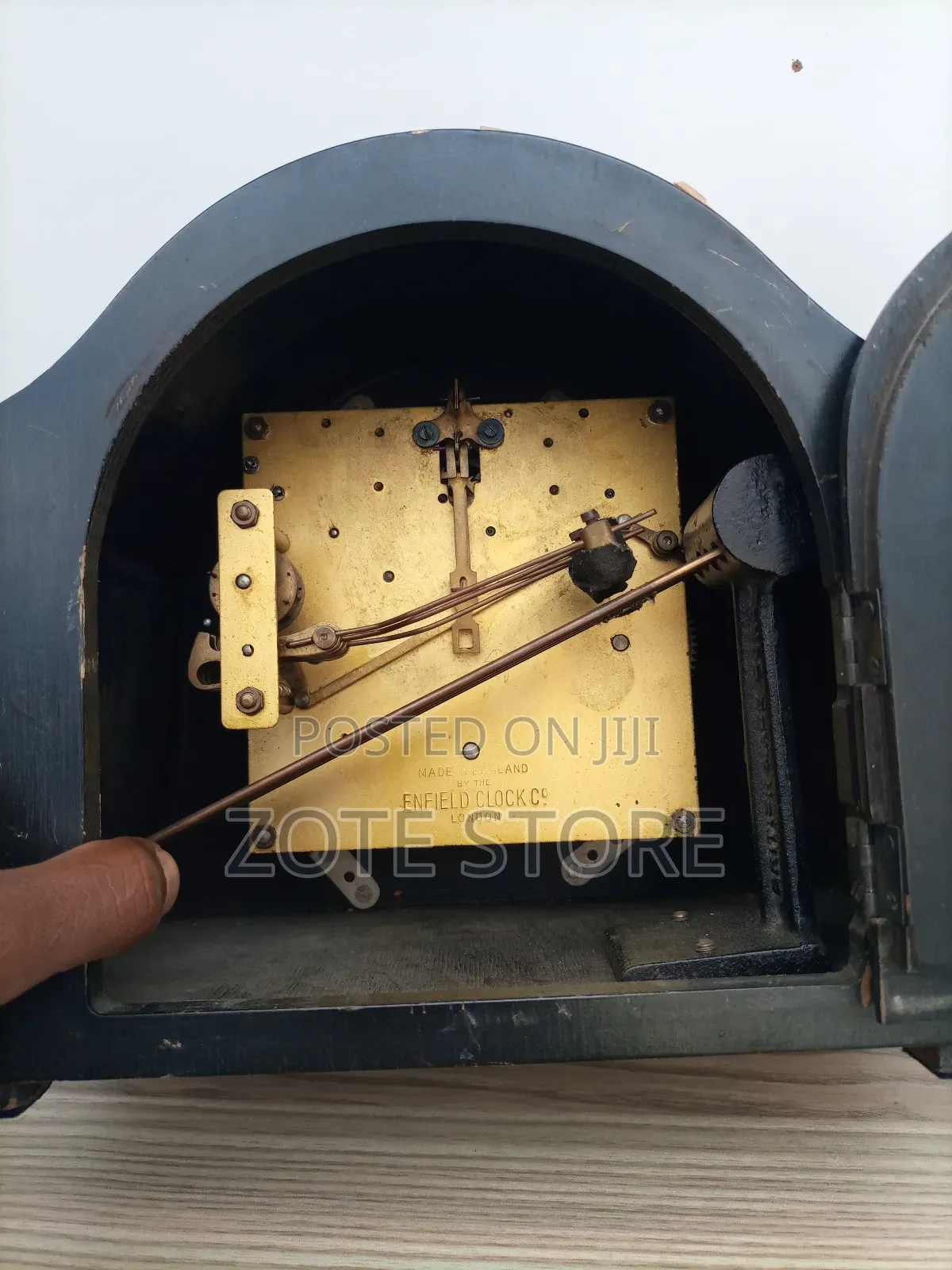 Vintage Mechanical Shelf Clock
