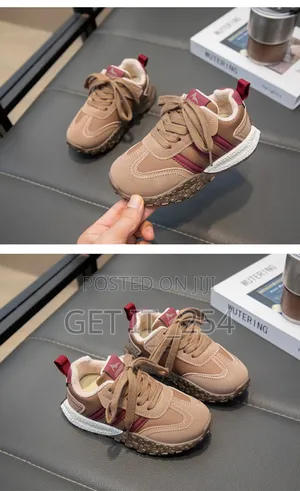 Kids Sneakers*
*Sizes,:26,27,28,29,30,31,32,33,34,35,36,37