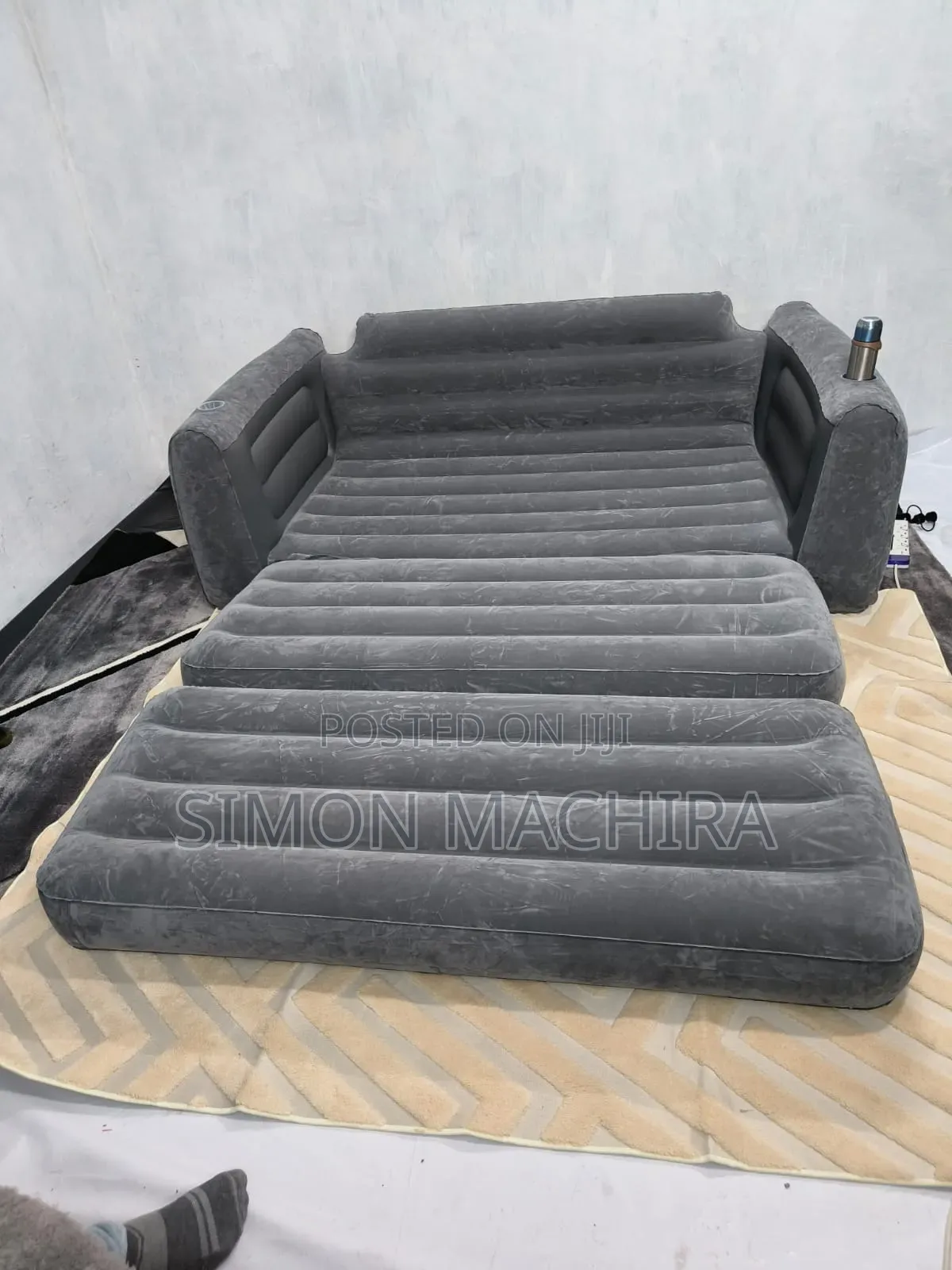 3 Seater Intex Pull Out Sofa With Electric Pump