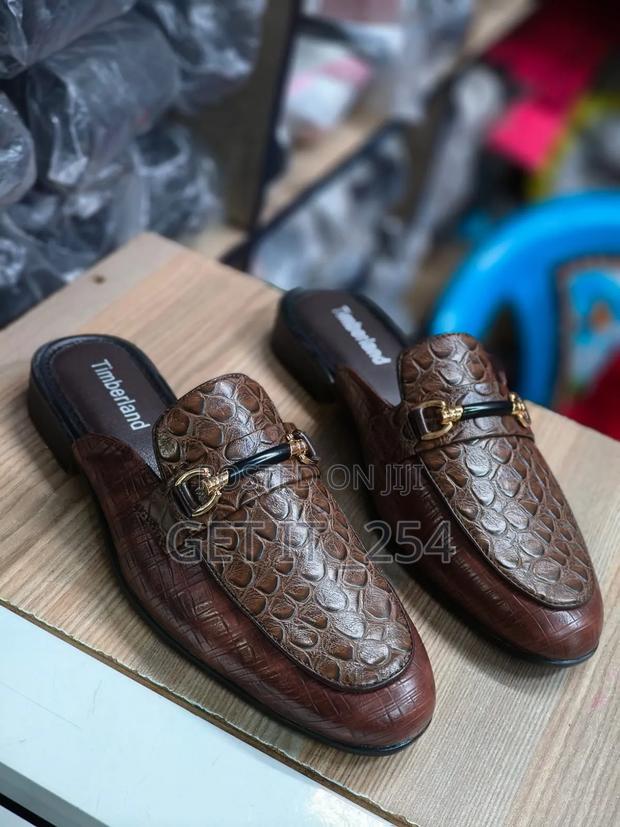 Timberland Mules
40-45
0
Quality 💯 - thumbnail 3