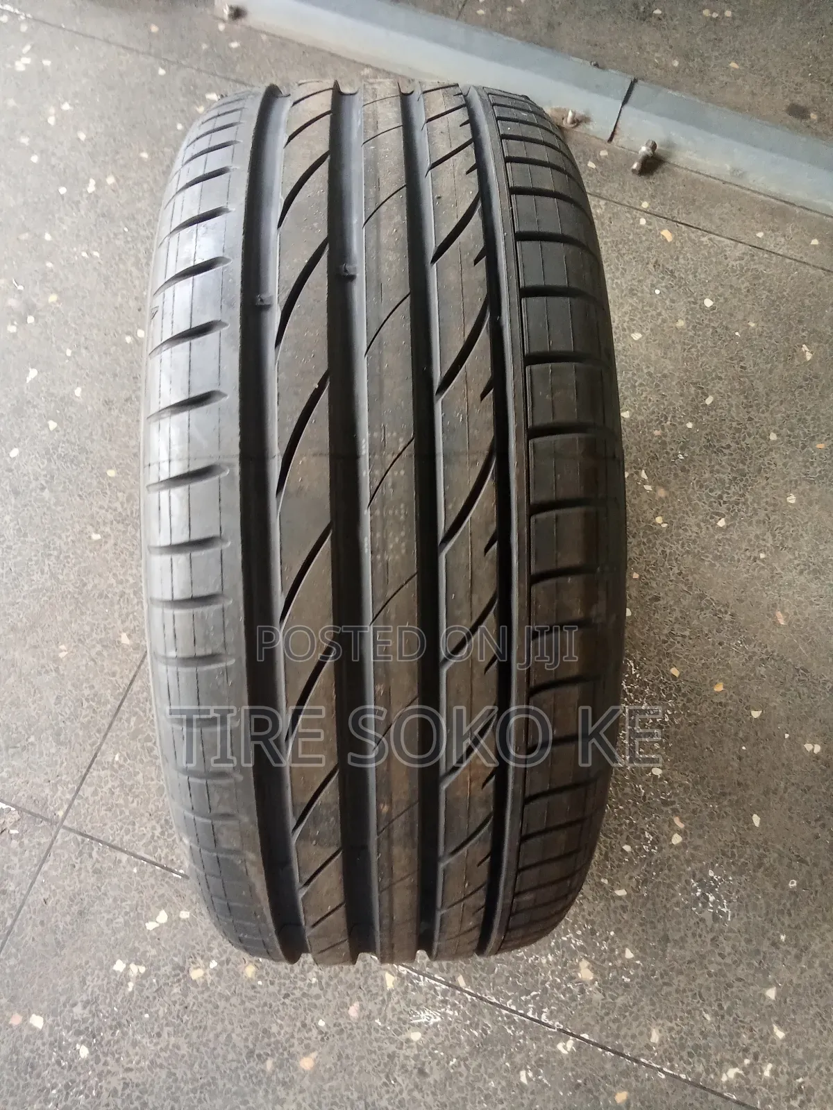 245/45 R17 Maxxis Victra Sport Vs5