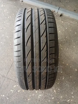 245/45 R17 Maxxis Victra Sport Vs5