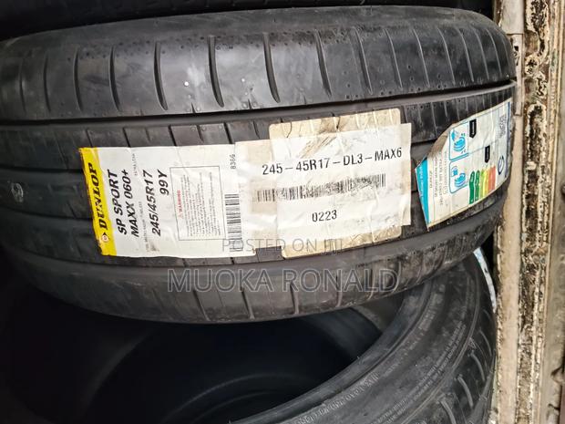 245/45r17 Dunlop Tyre Made in Japan