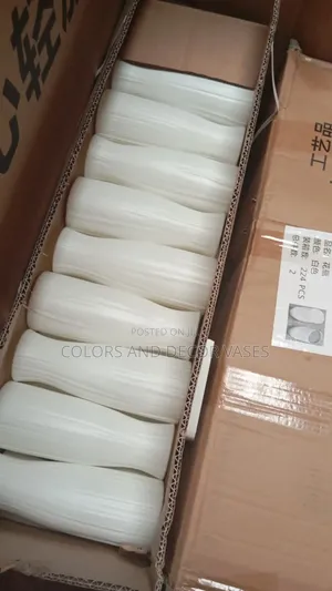 Vases in Bulk for Restaurants Etc