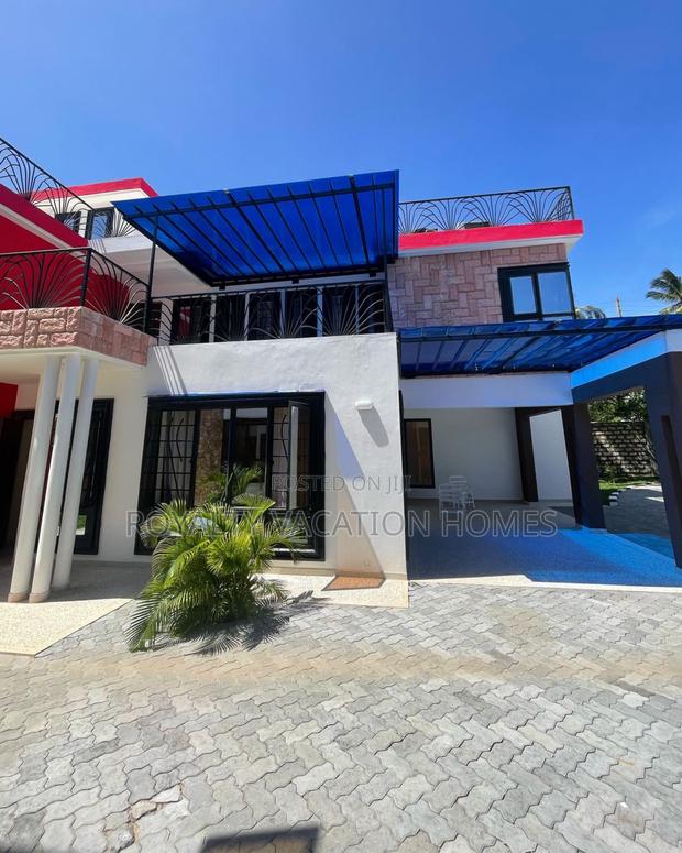 5bedroom Private Holiday Villa in Watamu Beach - thumbnail 2