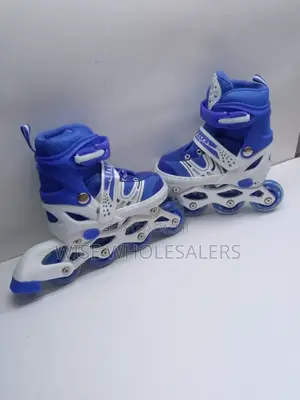 Adjustable Skate Shoes Available 
Size: 31-42
