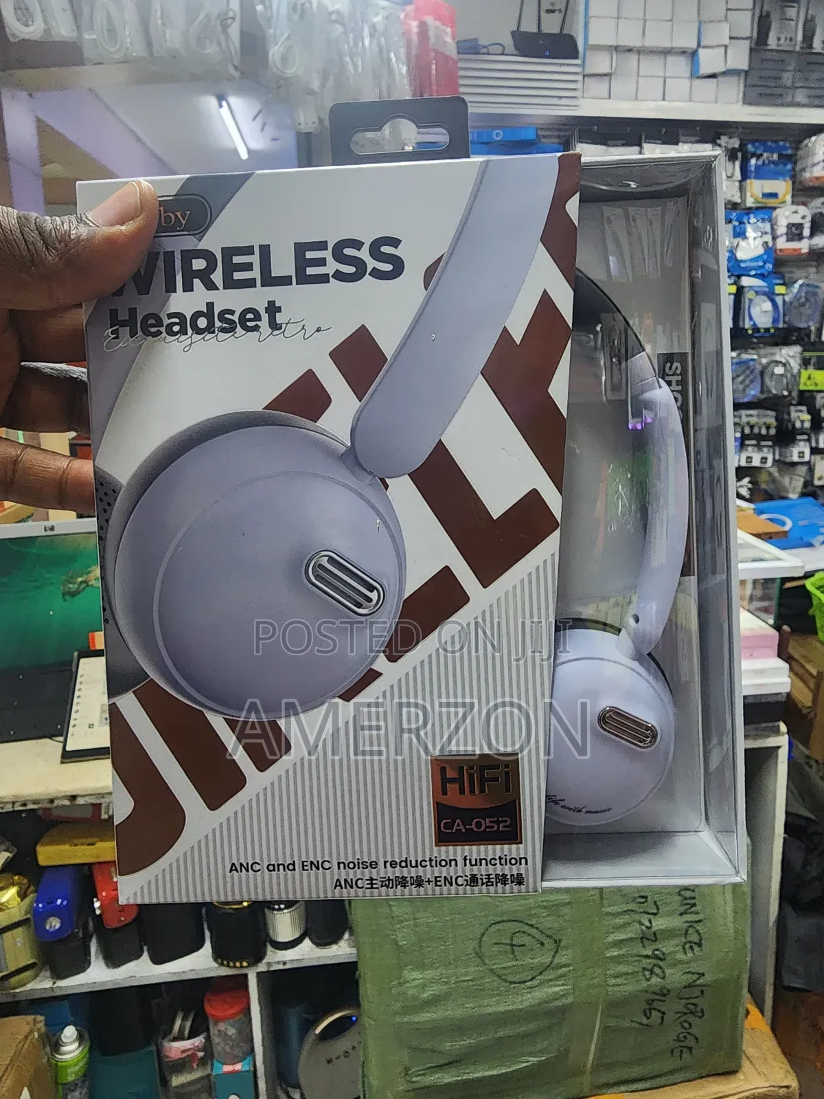 Noise Canceling Earphones Gjby 052