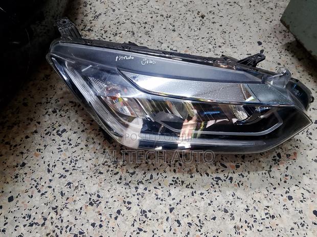 Headlight Honda Grace 2016