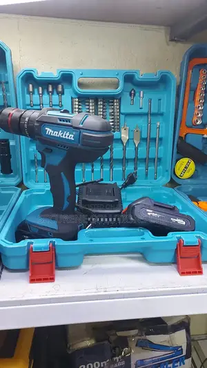 Makita 88v Cordless Hammer Drill Kit