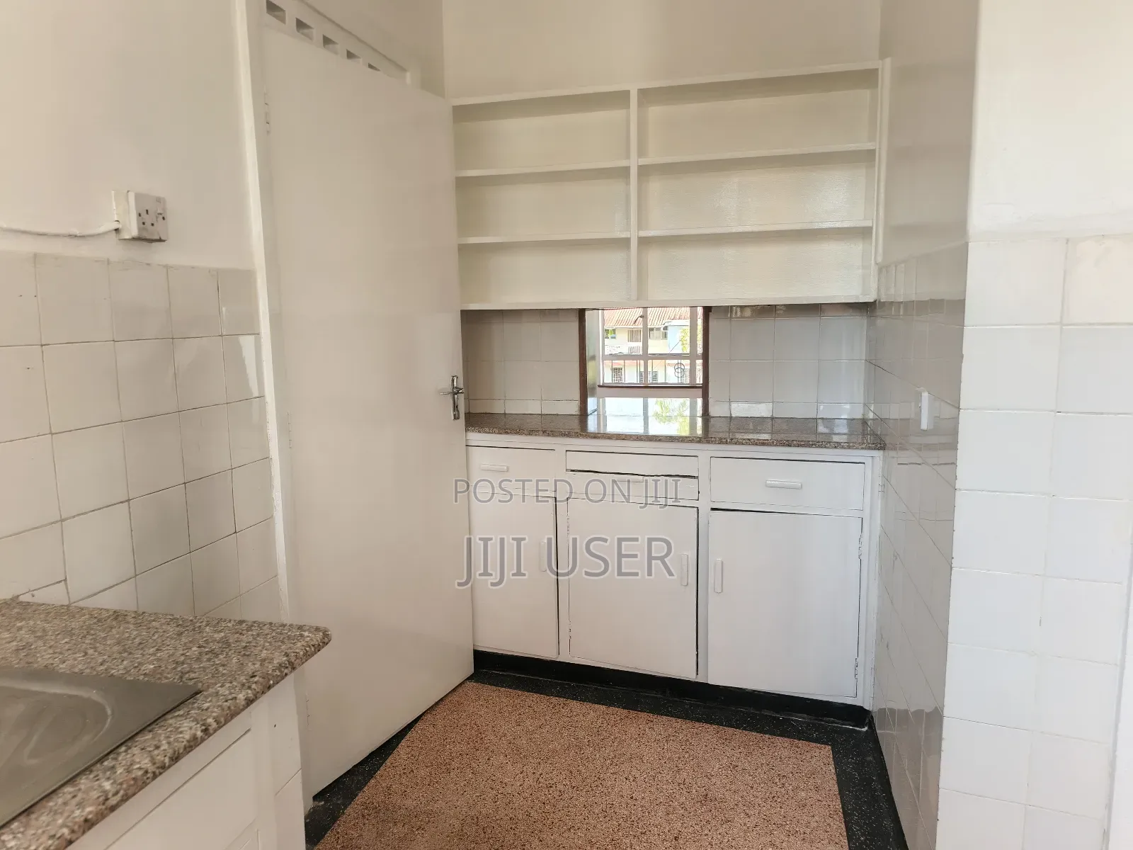 2bdrm Apartment in State House for rent