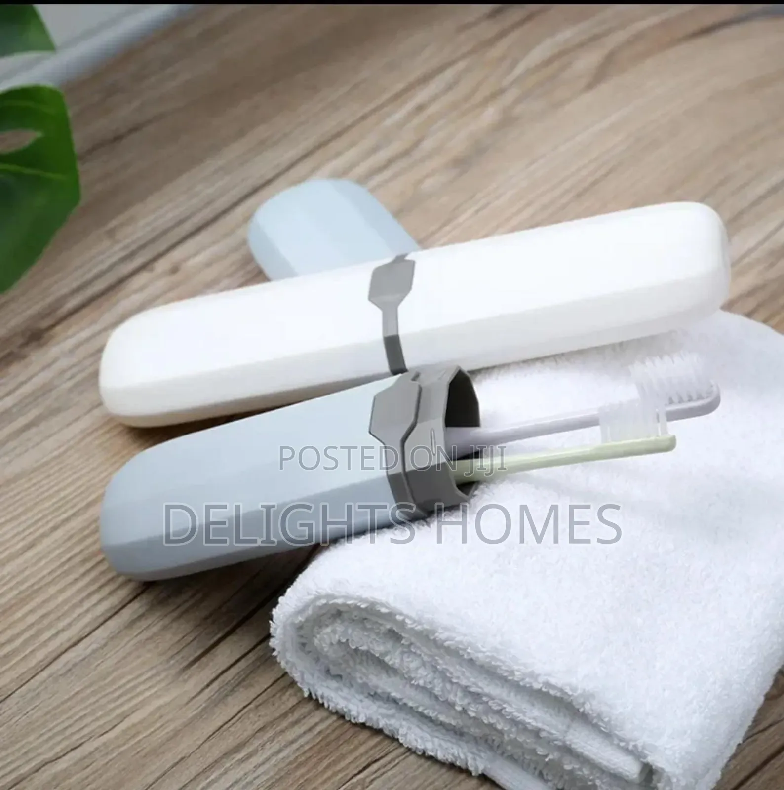 Portable Tooth Brush Holder-Nje