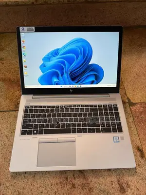 Laptop HP EliteBook 850 G5 8GB Intel Core I7 SSD 256GB