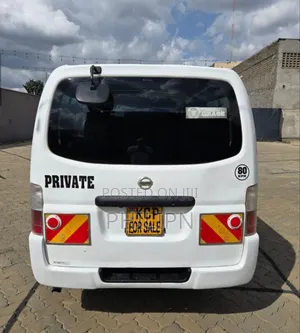 Nissan Caravan (Urvan) 2010 White