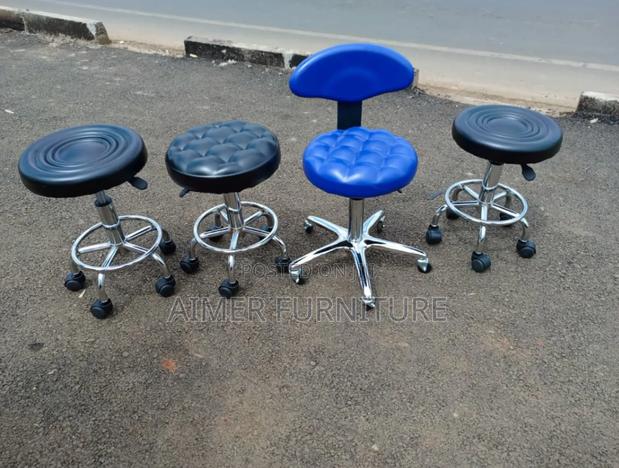 Adjustable Counter Stool
