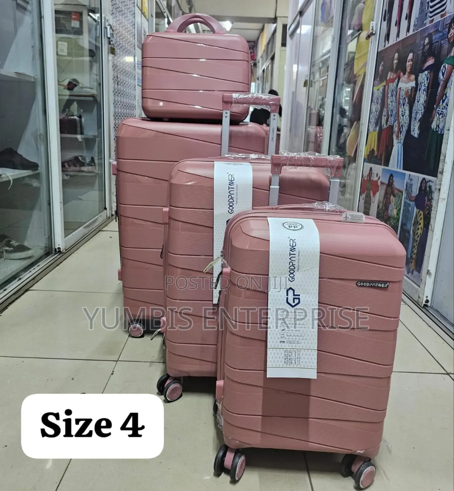 Size 4/27 4 in 1 Suitcaseset Withl Medium,Mall, Beauty Case