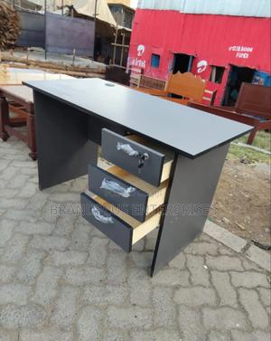 1200mm Gray Office Desk - thumbnail 2