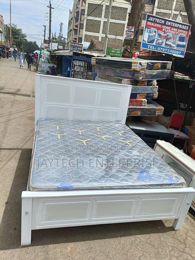 5 X 6 Bed And Matress - main view