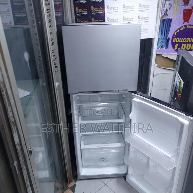 Digital Inverter Sumsung Fridge - thumbnail 2