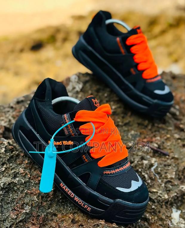 Original Naked Wolf Unisex Designer Sneaker - main view