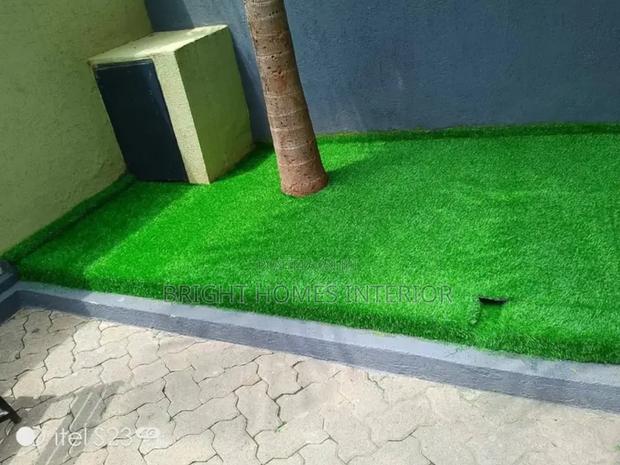 Outdoor Durable 25mm Grass Carpet for Balcony
