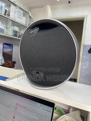 Harman Kardon Onyx Studio 9