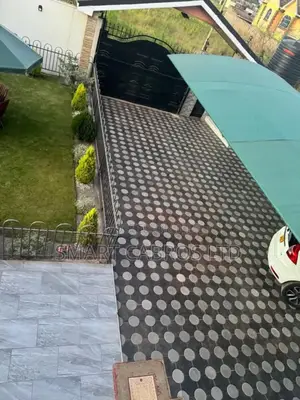 Cabro Concrete Tiles and Landscaping