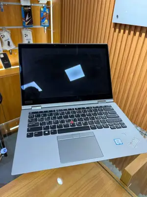 Laptop Lenovo Thinkpad X1 Yoga 8GB Intel Core I7 SSD 16 GB