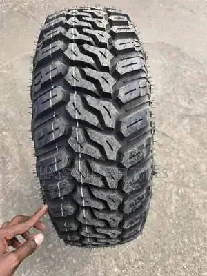 31x10.50r15 Maxtrek Tyre Mt
