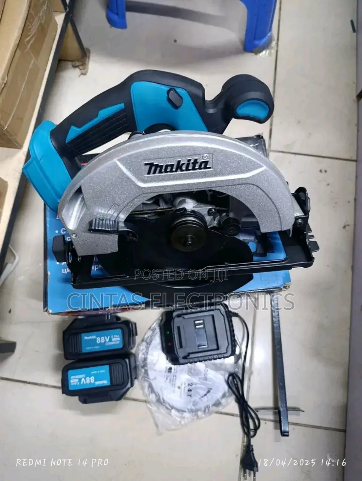 Cordless Makita Circular Saw 9'
