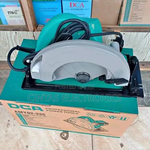 Dca Circular Saw - main view