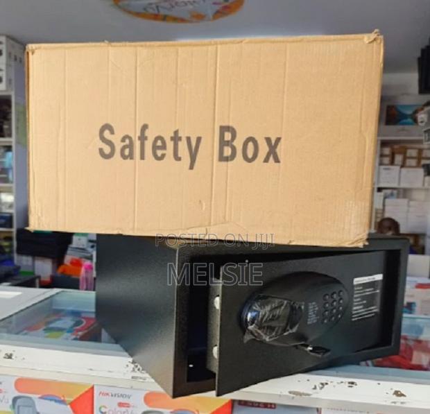 Security Safe Box - main view