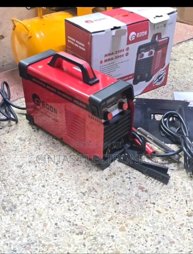 MMM -500 Edon Welding Machine - main view