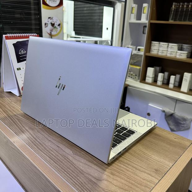 Laptop HP EliteBook 840 G8 16GB Intel Core I7 SSD 512GB