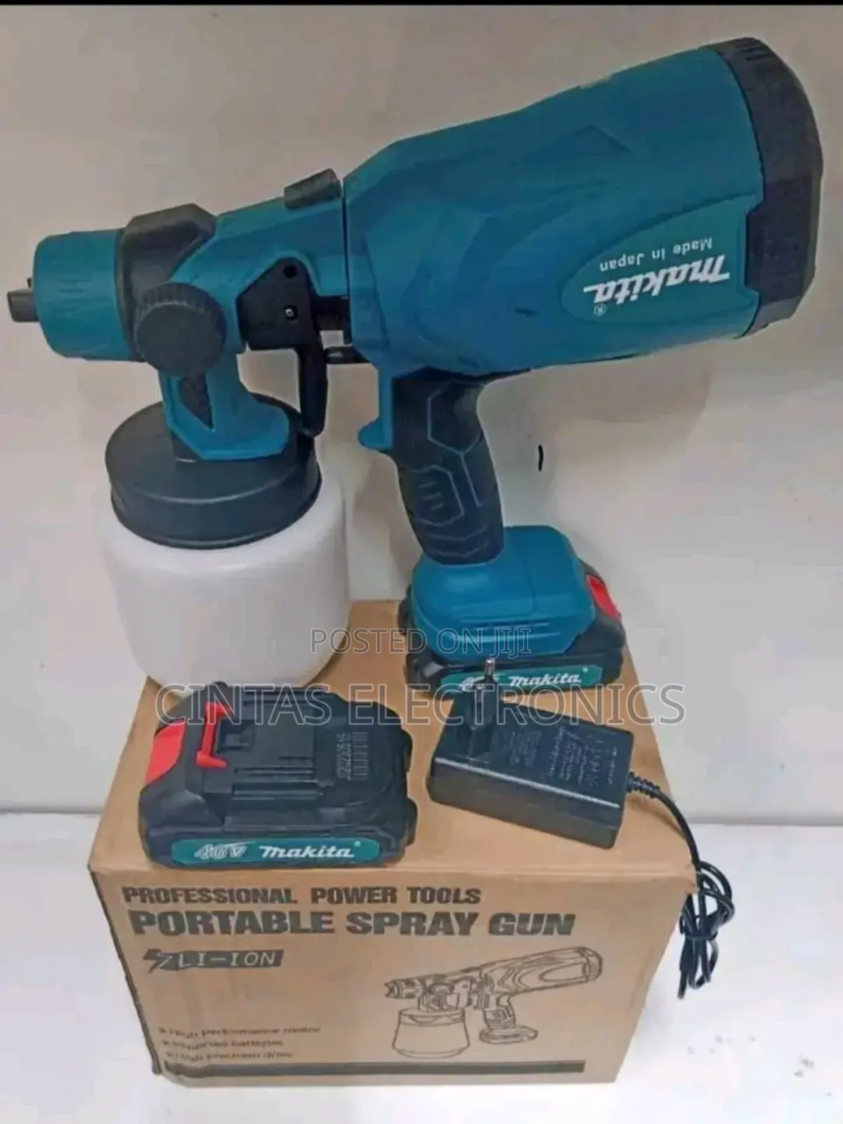 Portable Makita Spray Gun