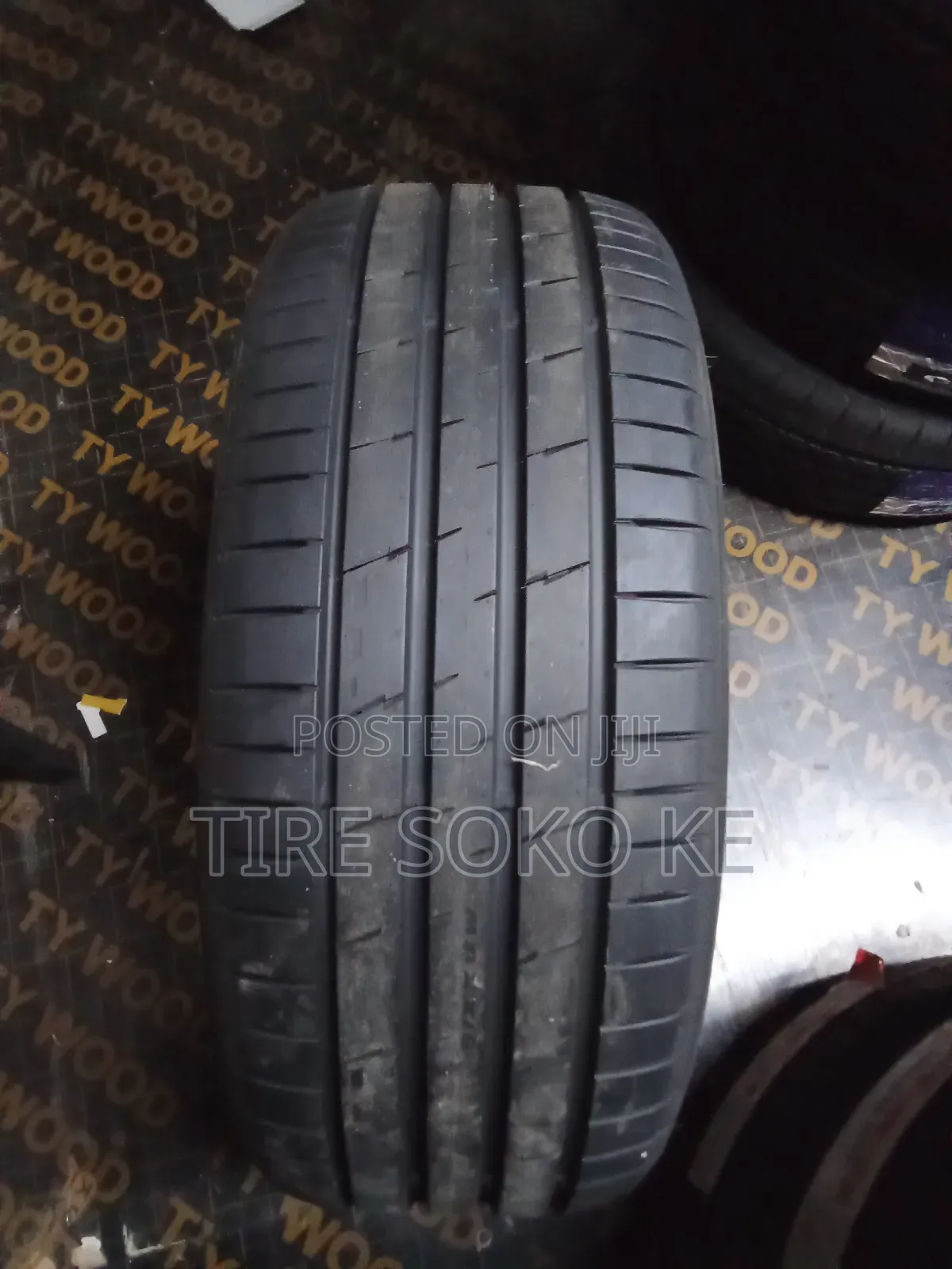 225/45r19 Maxxis Victra Sport Vs6
