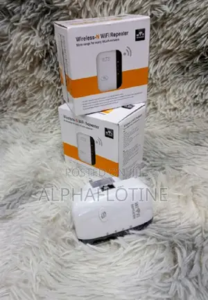 Wireless Wi-Fi Amplifier Extender 300mbps