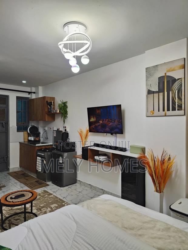 Studio - Membly, Eastern Bypass - thumbnail 3